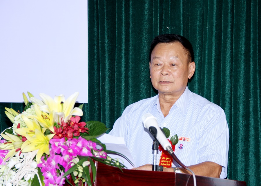 HOẠT ĐỘNG AN SINH XÃ HỘI: Nhựa Hưng Yên trao tặng quà tết các hộ gia đình tại Phường An Tảo và Phường Minh Khai